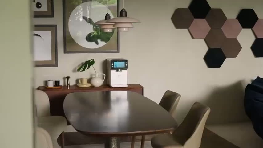 Inside This Family’s Luxury Gard...